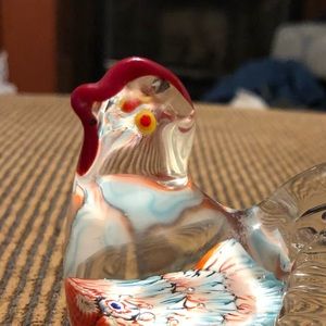 Chicken glass blown weight beautiful